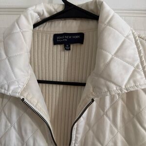Jones New York Signiture Cream Quilted Puffer Jacket